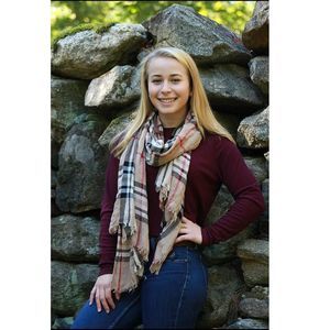 Meet your Posher, Laura